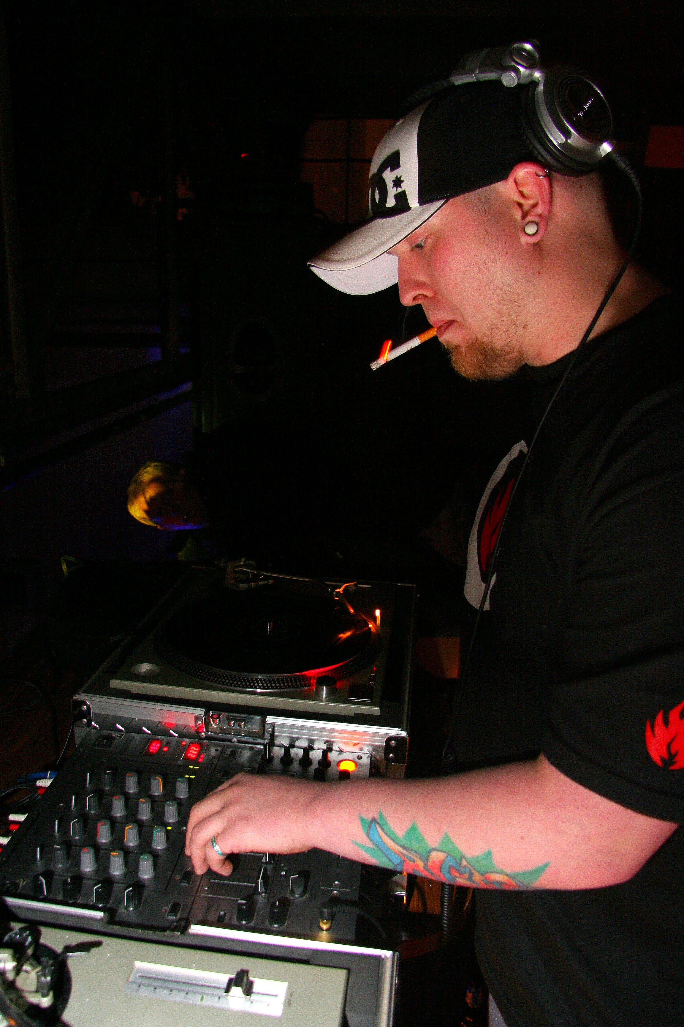 2006-11-04 NTP's Rock Your Face Off cover